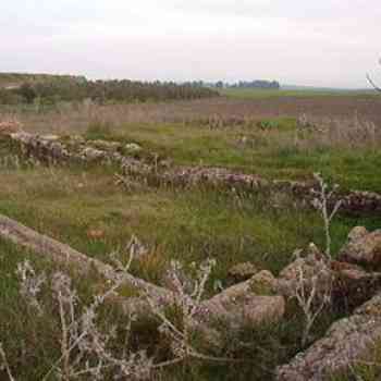 Click para ampliar. Pulsa en el nombre para ver la ficha. Baños romanos. Tejada la Nueva. Huelva